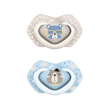 Load image into Gallery viewer, Canpol babies Silicone Soother Light touch 6-12m Symmetrical BONJOUR PARIS 2 pcs
