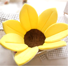 Load image into Gallery viewer, flower Shape Baby Bath Mat - وردة استحمام
