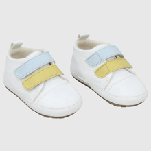 Load image into Gallery viewer, JINJA NEW BORN SHOES
