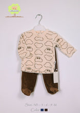 Load image into Gallery viewer, Embroidered velvet pajamas for newborns
