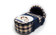 Load image into Gallery viewer, Carrycot baby love
