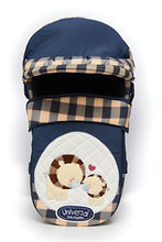 Load image into Gallery viewer, Carrycot baby love
